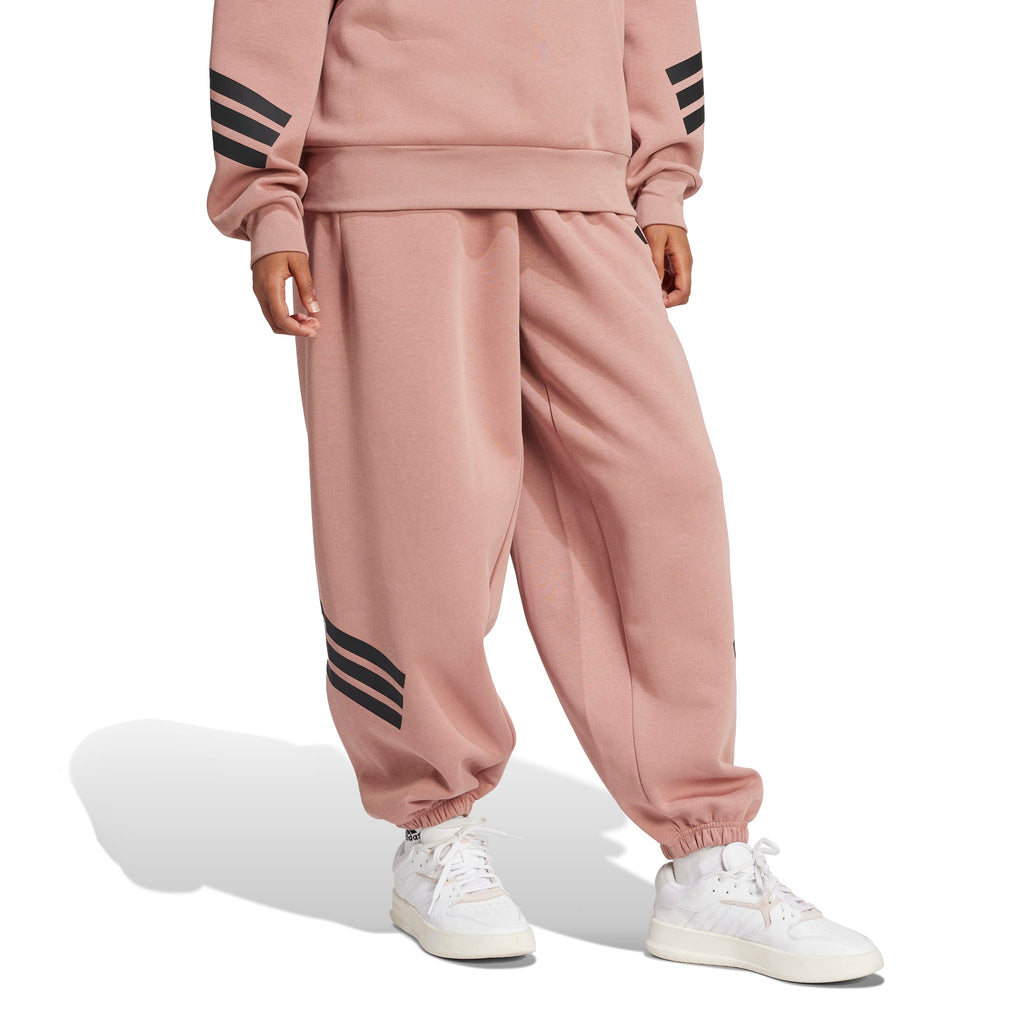 Future Icons 3-Stripes Parachute Pants