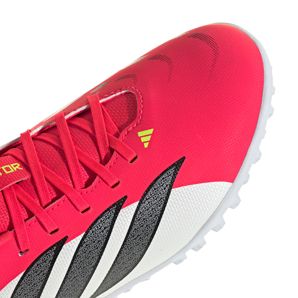 Predator Club Turf Shoes