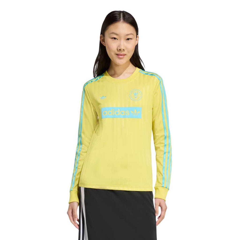 adidas - Women's Graphic Soccer Bodycon Long Sleeve Jersey (JW2561)