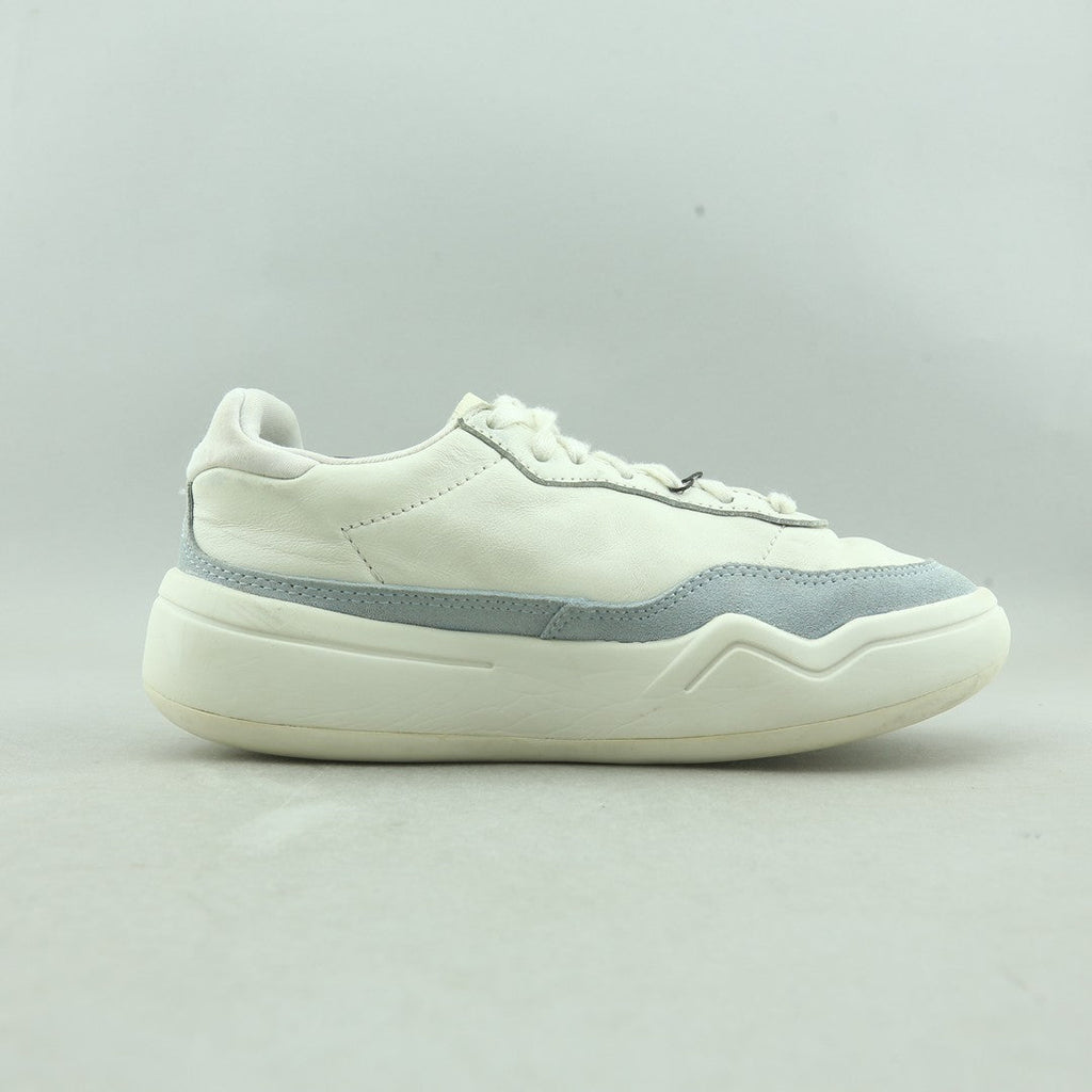 ADIDAS  HER COURT
