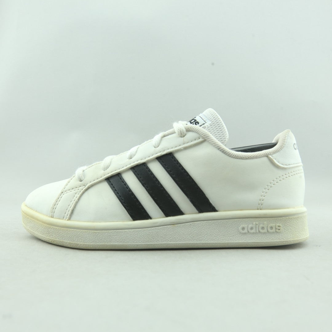 ADIDAS  GRAND COURT J