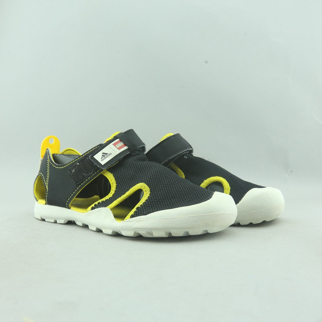 ADIDAS  LEGO X CAPTAIN TOEY J