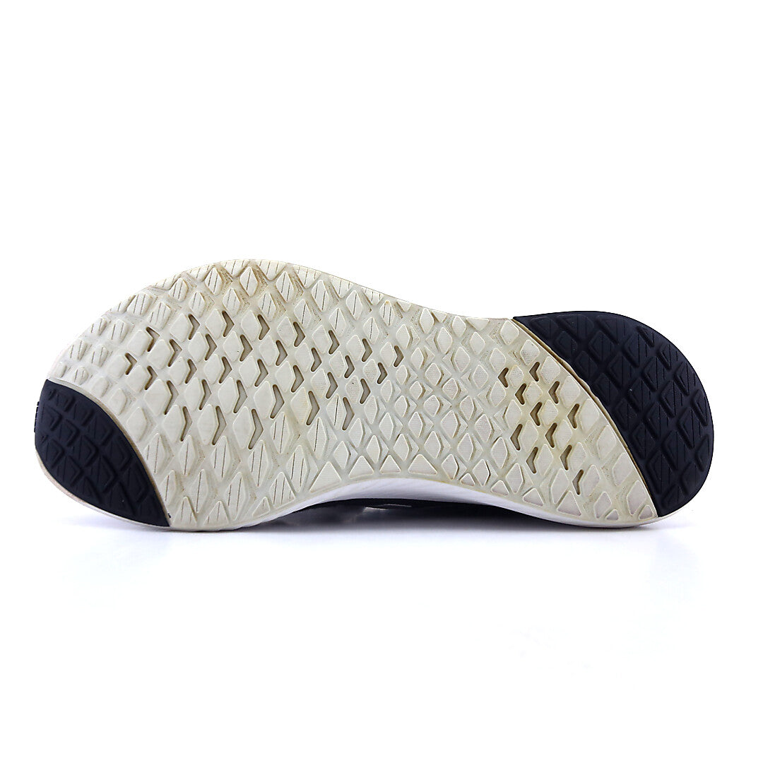 ADIDAS  EDGE LUX 3