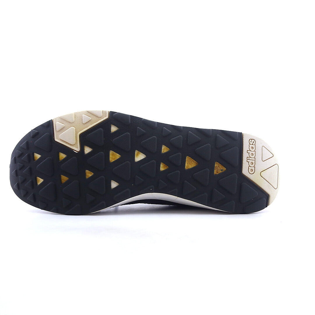 ADIDAS  NEO QUESTAR X BYD