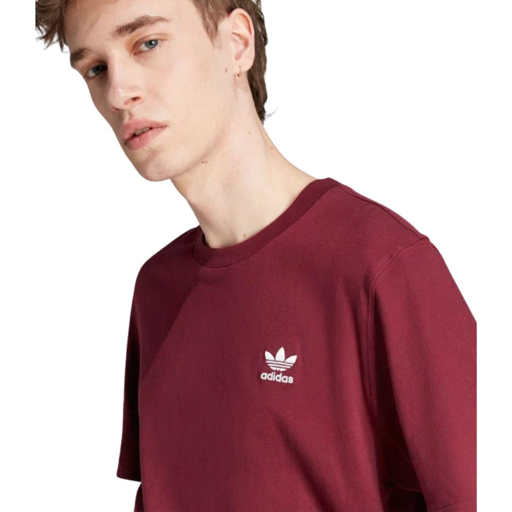 Trefoil Essentials T-Shirt