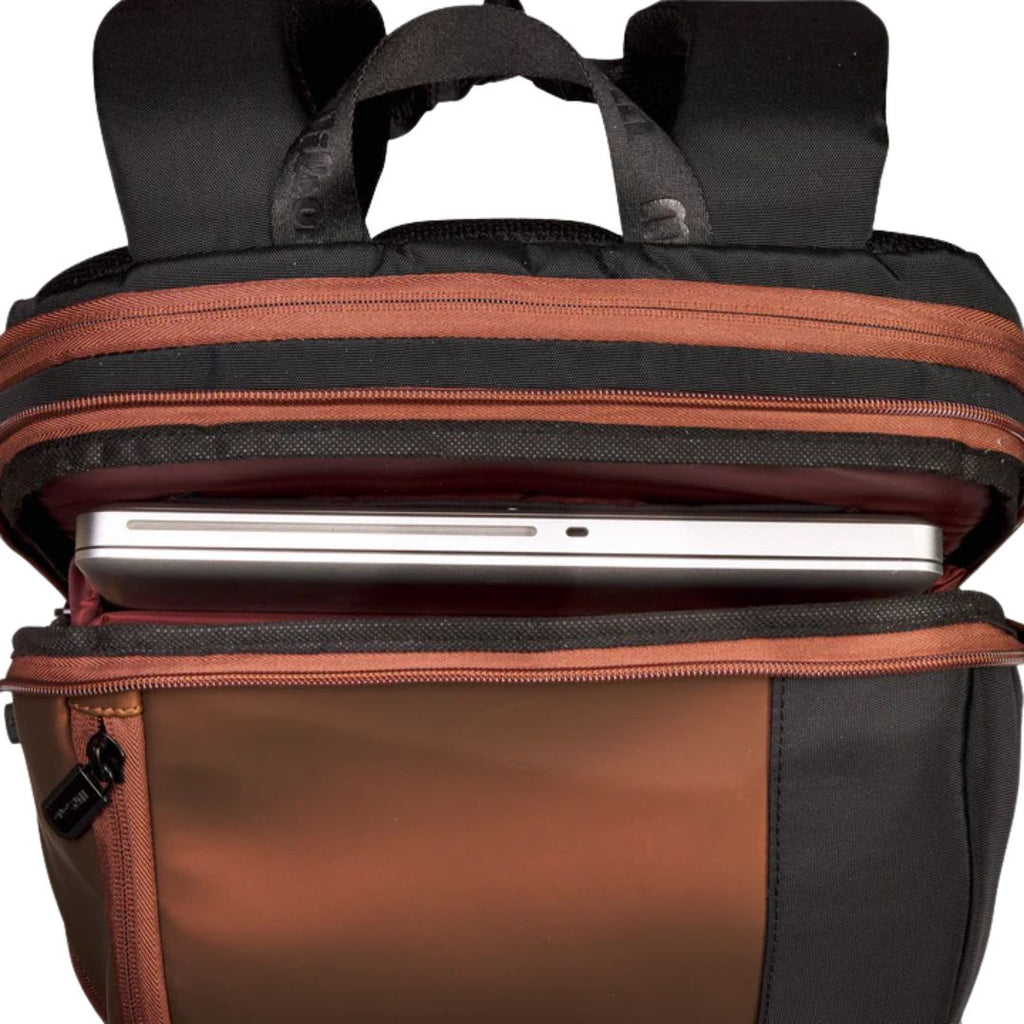 Super Tour Pro Staff V14 Tennis Backpack